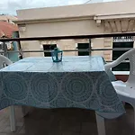 شقة Livieratos